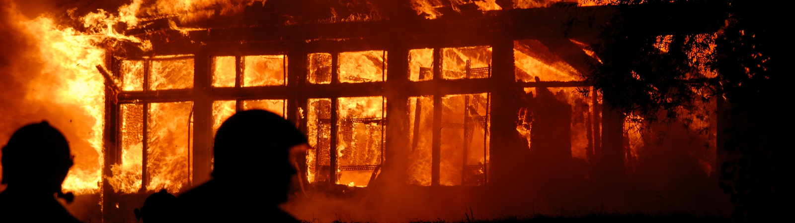 Brandschadensanierung - Trosatec entfernt Brandrüc